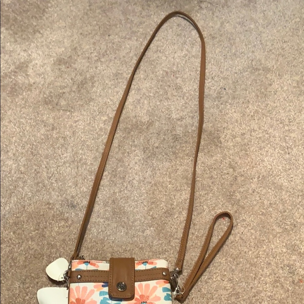 Wristlet wallet